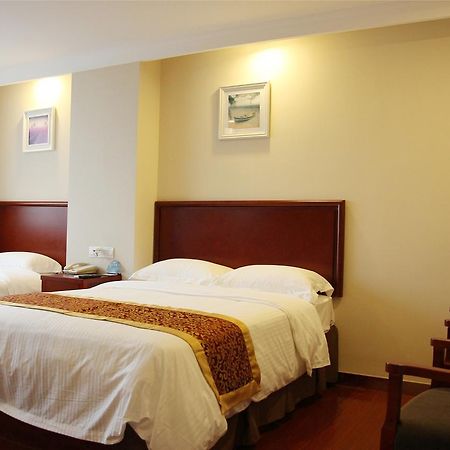 הואהי'אן Greentree Inn Jiangsu Huaian Chuzhou Avenue Business Hotel מראה חיצוני תמונה