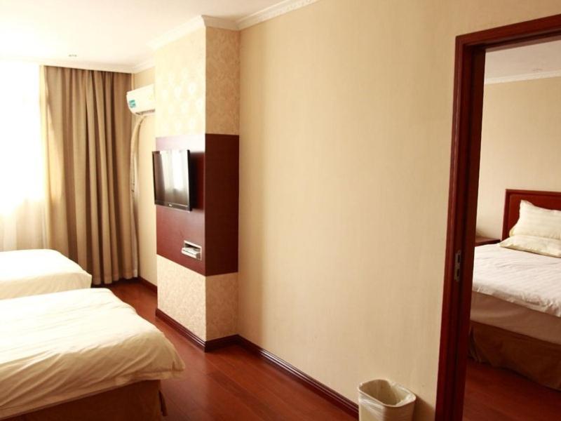 הואהי'אן Greentree Inn Jiangsu Huaian Chuzhou Avenue Business Hotel מראה חיצוני תמונה