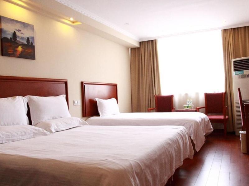 הואהי'אן Greentree Inn Jiangsu Huaian Chuzhou Avenue Business Hotel מראה חיצוני תמונה