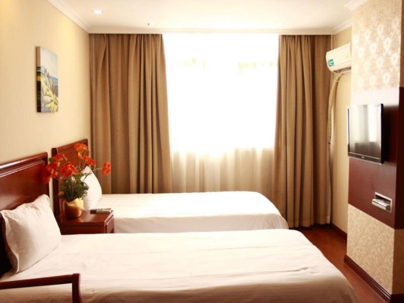 הואהי'אן Greentree Inn Jiangsu Huaian Chuzhou Avenue Business Hotel מראה חיצוני תמונה