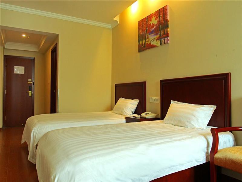 הואהי'אן Greentree Inn Jiangsu Huaian Chuzhou Avenue Business Hotel מראה חיצוני תמונה