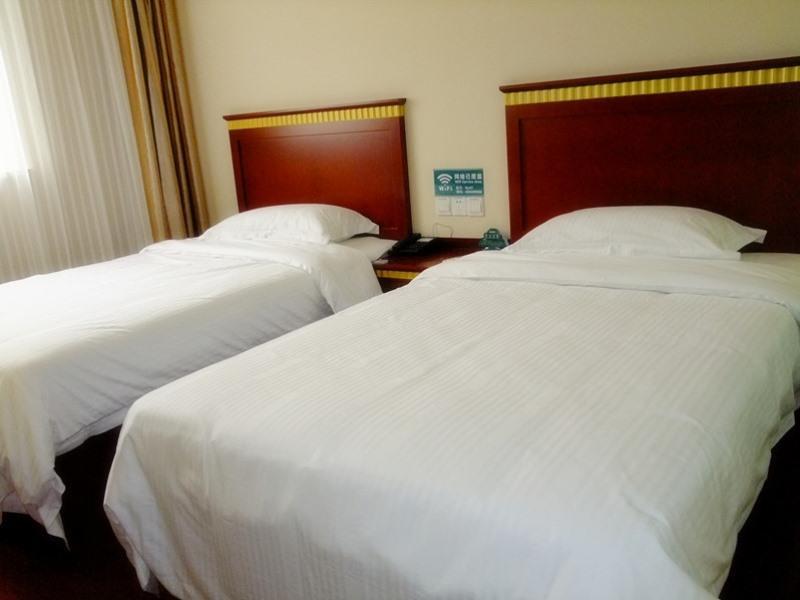 הואהי'אן Greentree Inn Jiangsu Huaian Chuzhou Avenue Business Hotel מראה חיצוני תמונה