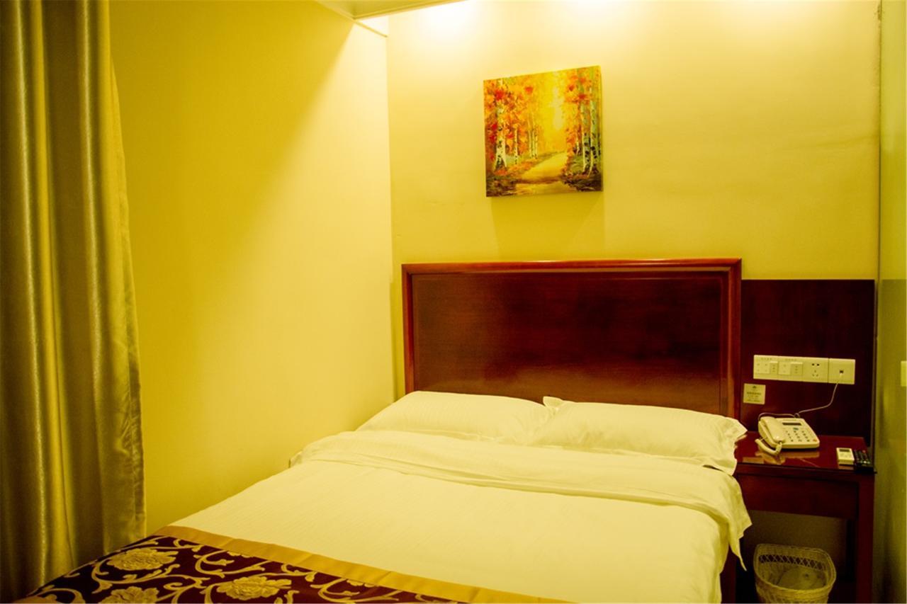 הואהי'אן Greentree Inn Jiangsu Huaian Chuzhou Avenue Business Hotel מראה חיצוני תמונה