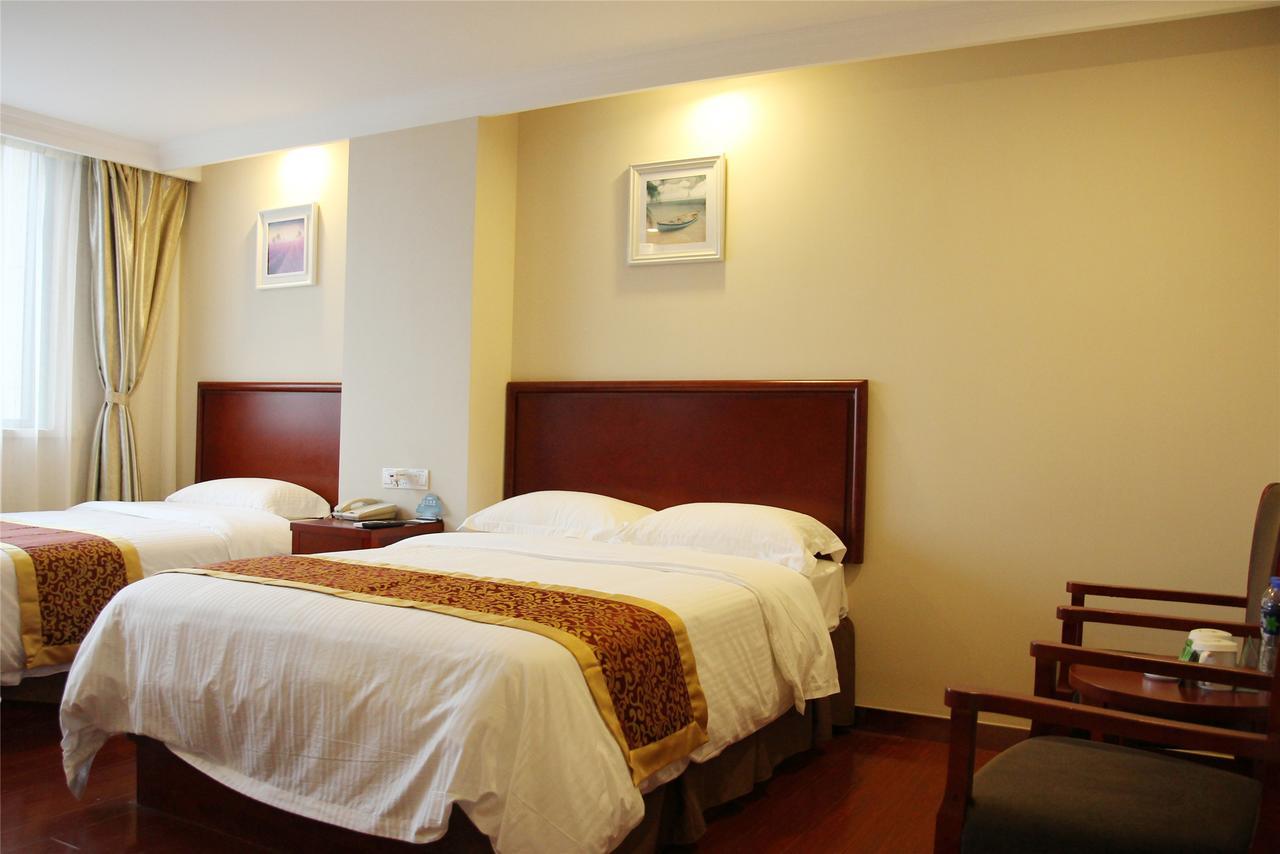 הואהי'אן Greentree Inn Jiangsu Huaian Chuzhou Avenue Business Hotel מראה חיצוני תמונה