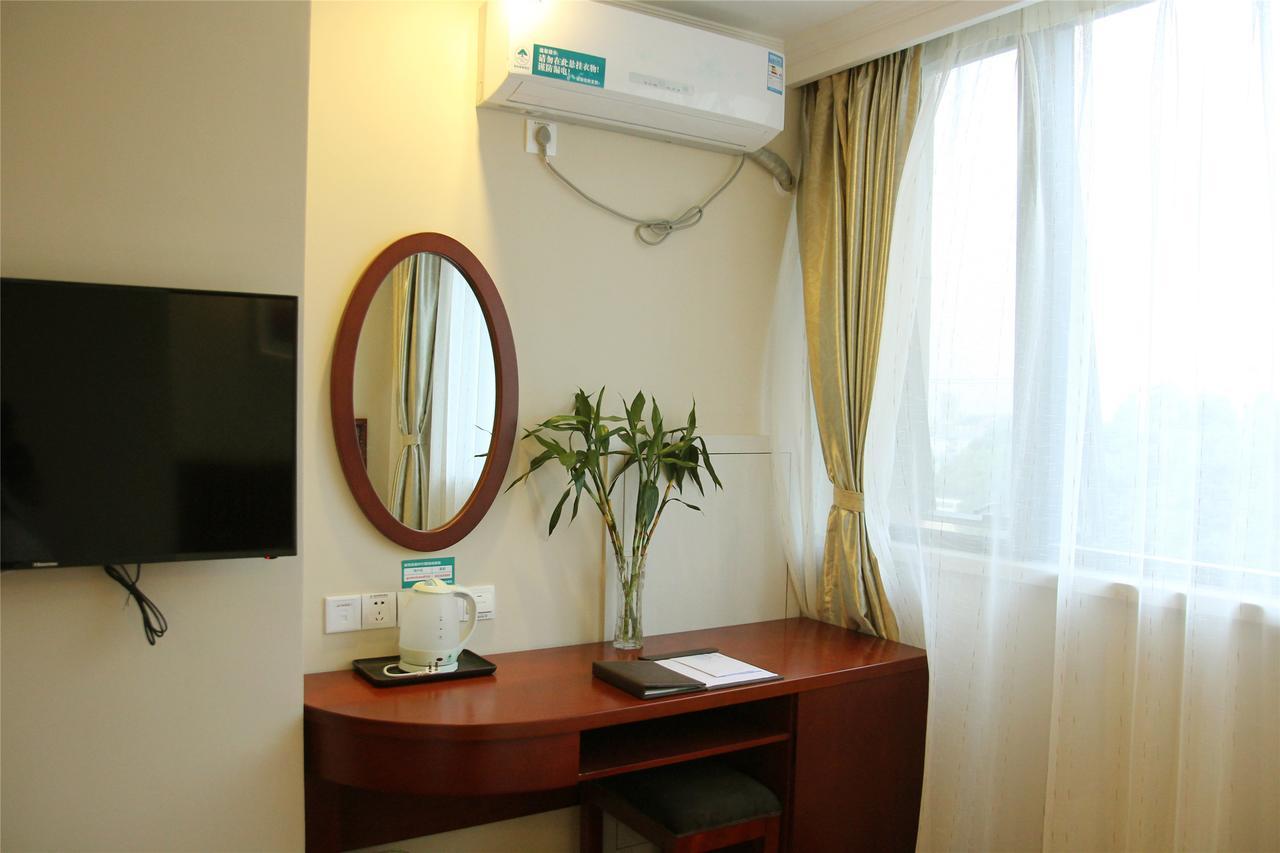 הואהי'אן Greentree Inn Jiangsu Huaian Chuzhou Avenue Business Hotel מראה חיצוני תמונה